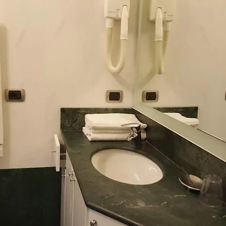 Aparthotel La Repubblica 4*