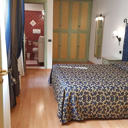 La Repubblica Aparthotel Florence