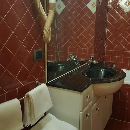 מלון דירות La Repubblica 4*